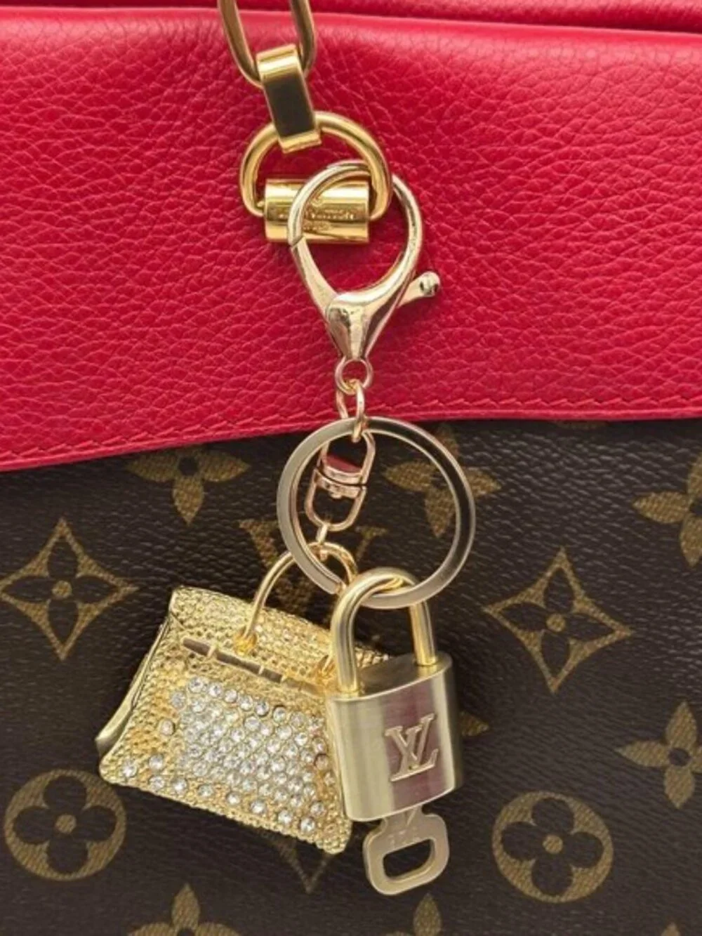 Louis Vuitton Gold Padlock 🔒 Key Set Authentic LV w/ Unbranded Bag Keychain